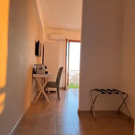 Holiday home Calava Rosa *
